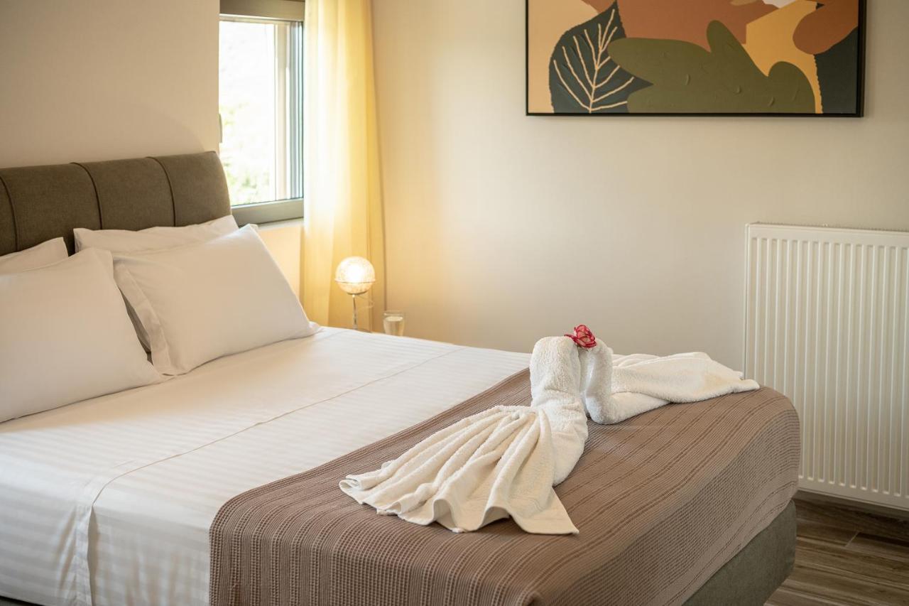 Villa Enny, 3 Bd With Private Heated Pool Agia  Extérieur photo